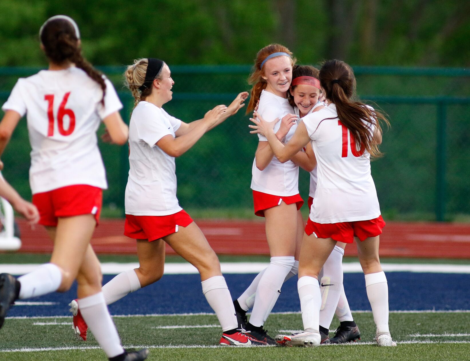 Fort Zumwalt South at Liberty Girls Soccer